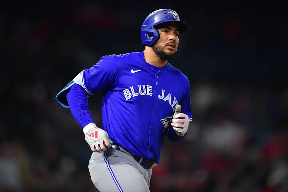 Blue Jays Face Roster Crunch as Santander Nears Return from Injury
