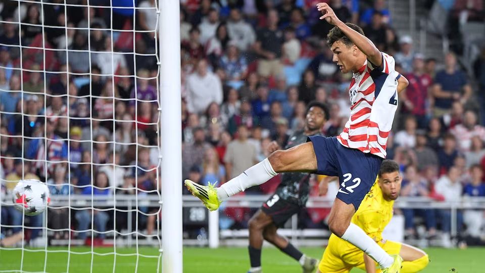 Canada Soccer says Stephen Eustaquio's injury not serious after X-ray