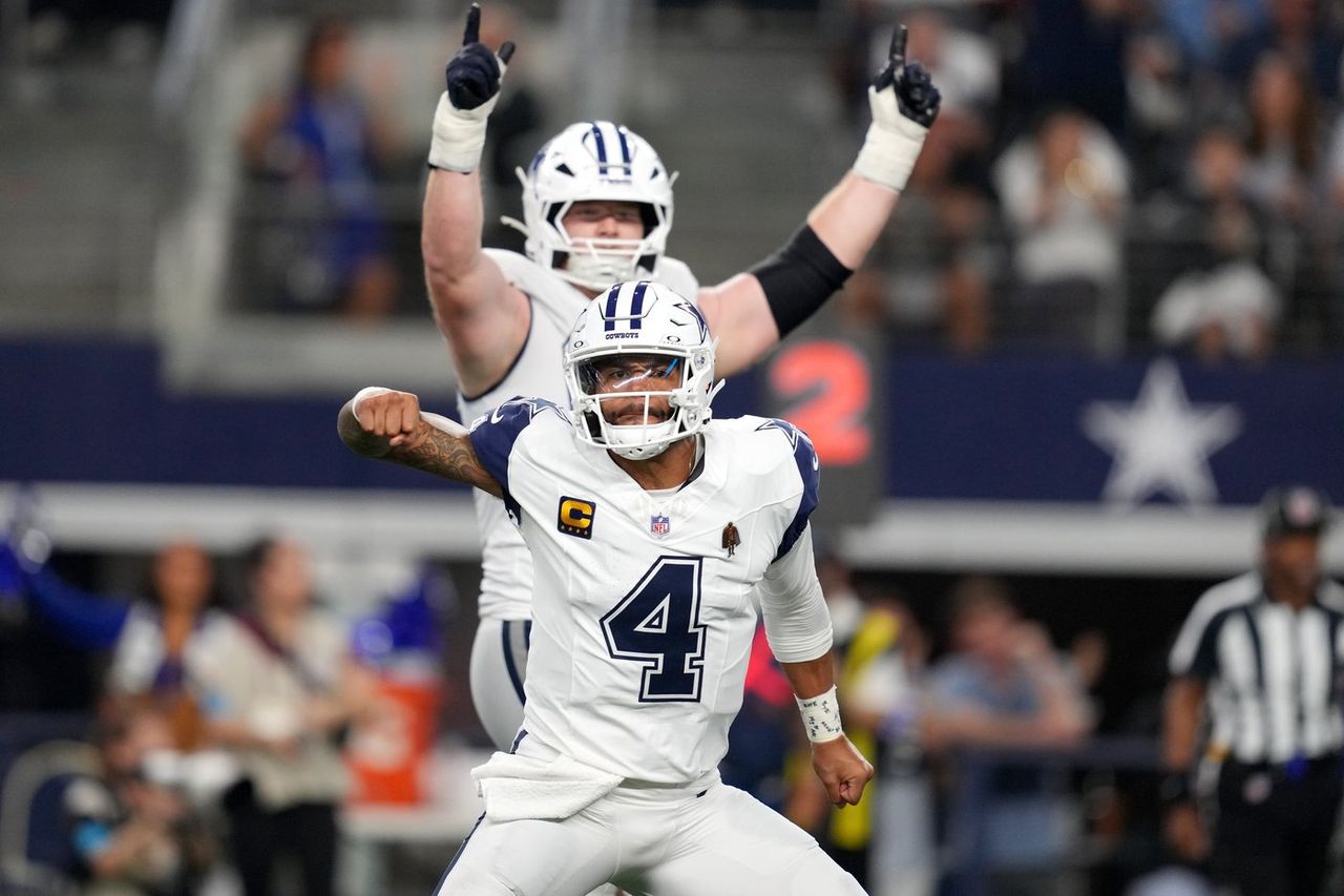 Dak Prescott Breaks Tony Romo's Cowboys Franchise Record for Passing Touchdowns