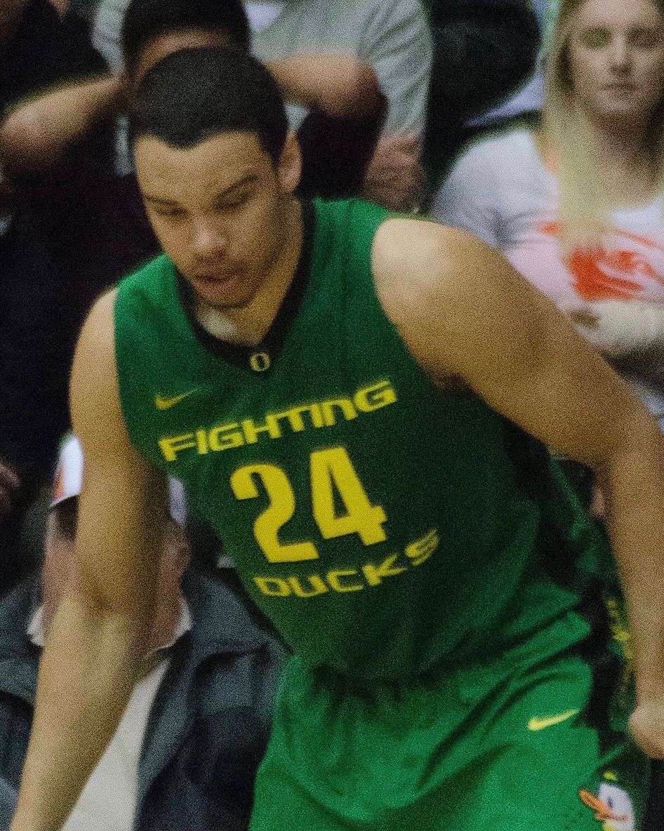 Dillon Brooks ejected for groin kick on Jamal Murray in Suns loss