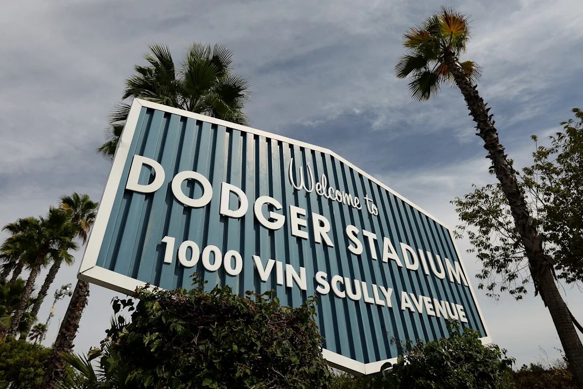 Dodgers' 2026 Season: A Rollercoaster of Extra-Inning Thrillers