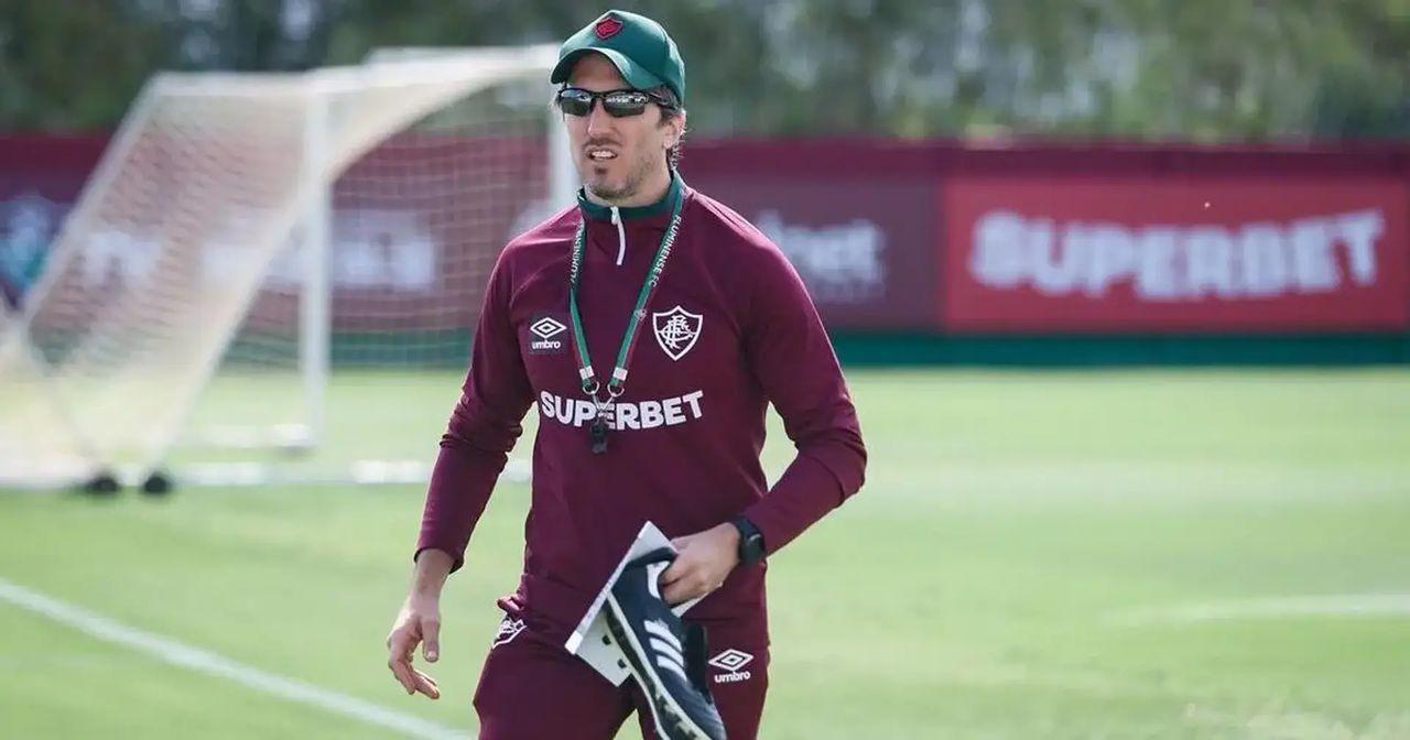 Internacional Weighs Luis Zubeldía as Managerial Replacement Amid Relegation Crisis