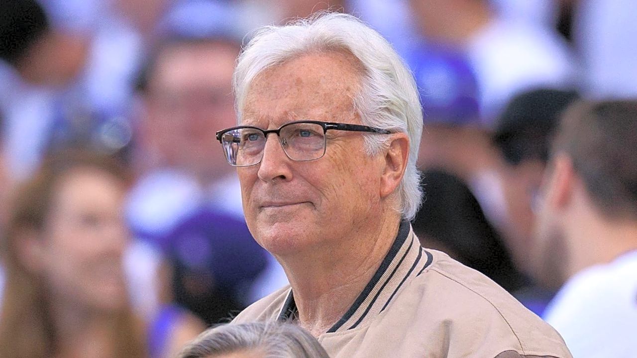 NBA Commissioner Defends Lakers Ownership Approval Amid Federal Probe Into Mark Walter's Businesses