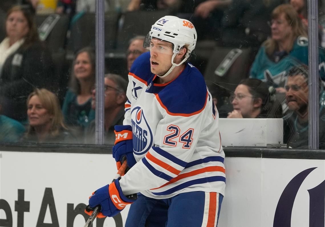 Oilers trade defenceman Spencer Stastney to Penguins for centre Filip Hallander