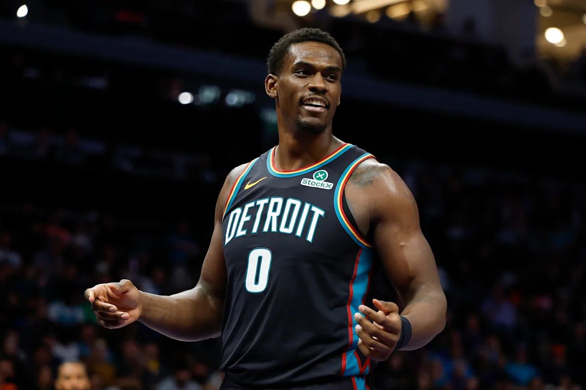 Pistons raise offer to $200M for Jalen Duren as contract standoff threatens training camp