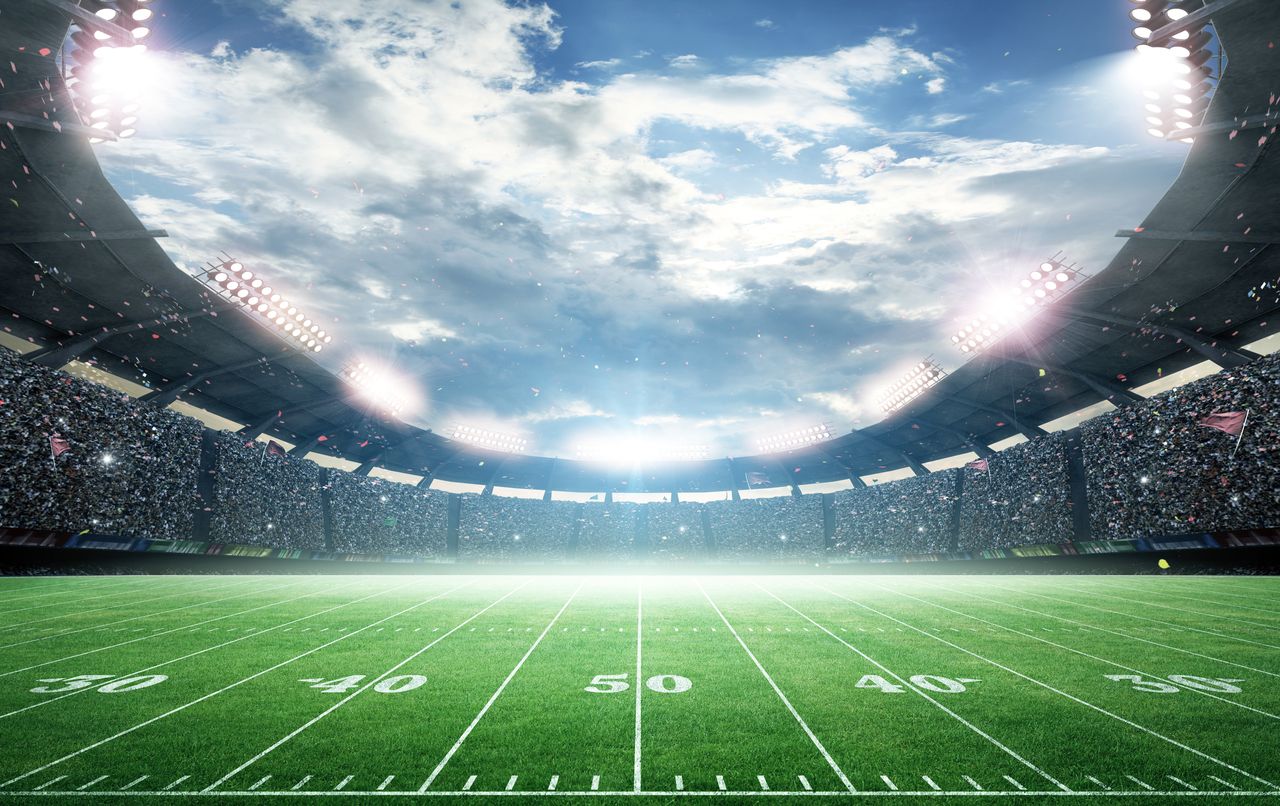 Rourke's four touchdown passes lift Lions over Roughriders