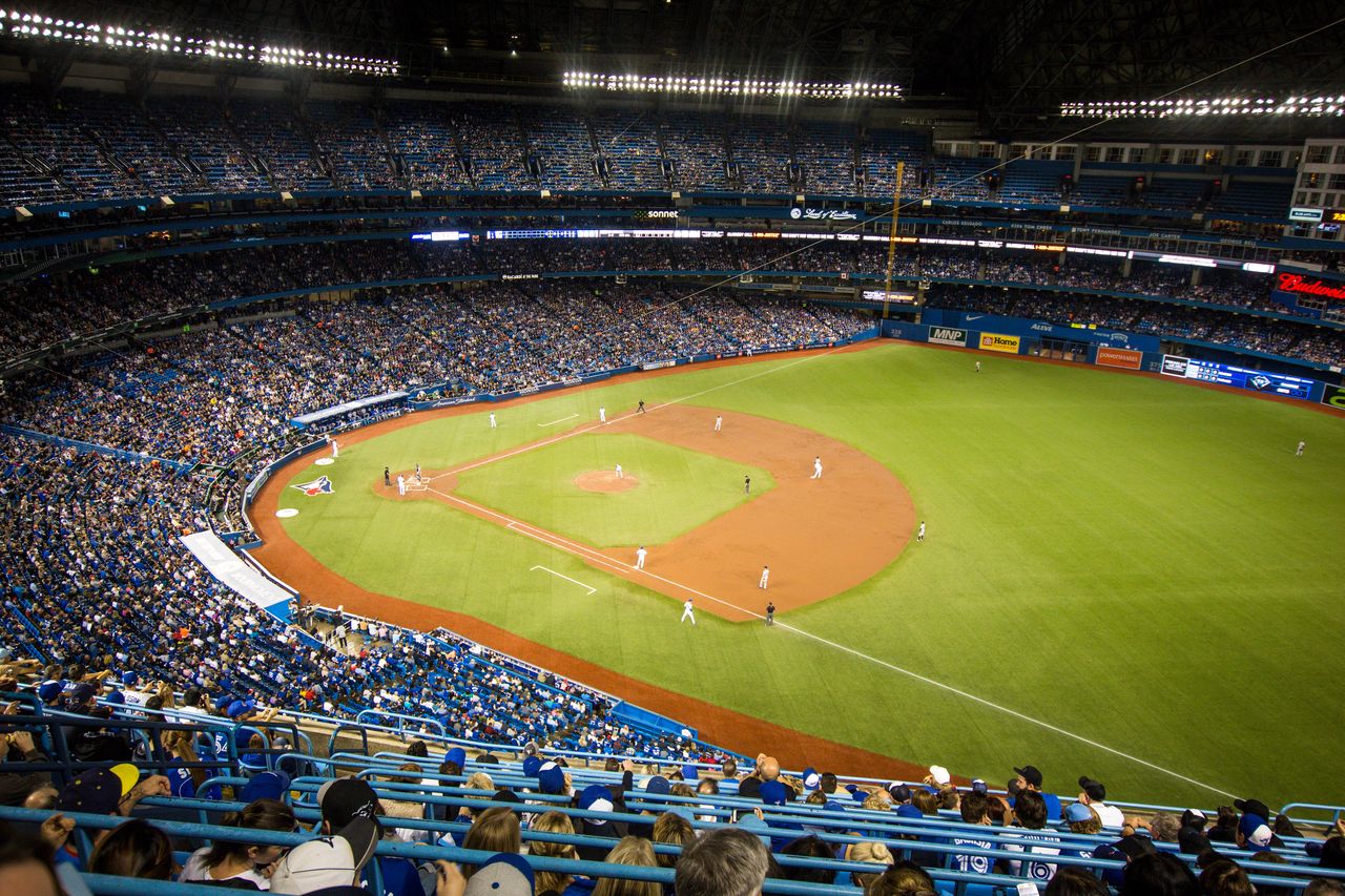 Scherzer, Springer shine as Blue Jays close season with win over Reds