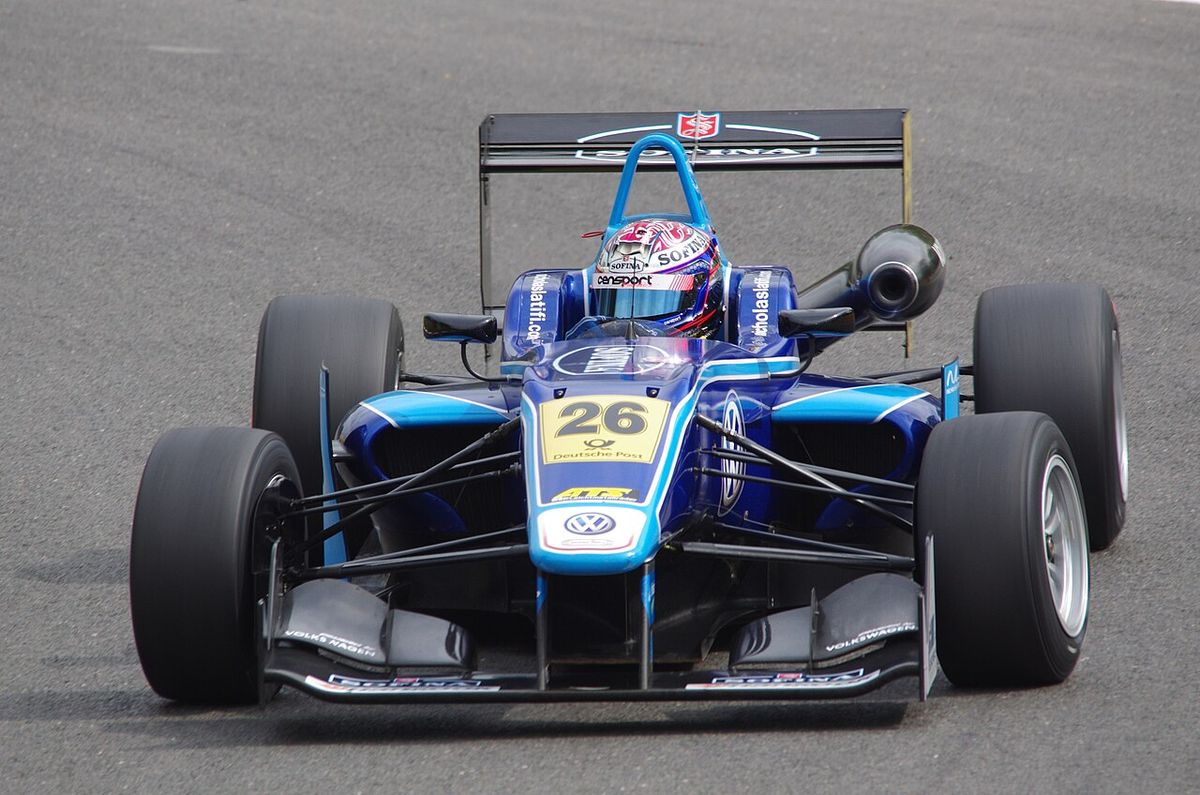 European F3 - -26 Nicholas Latifi (CAN) - Dallara F312 Volkswagen