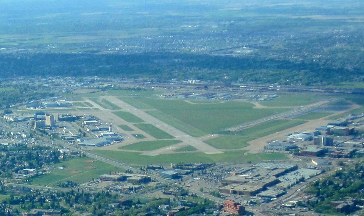 Edmonton City Centre Airport. May 26, 2012.